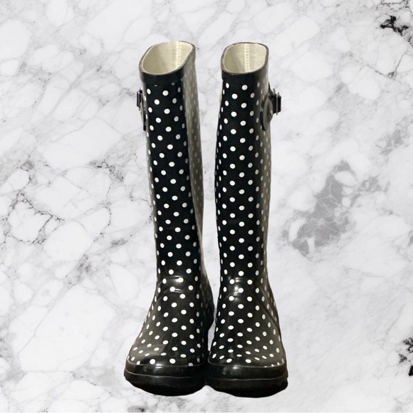 NWOT! NORTY BLACK AND WHITE POLKADOT HURRICANE WELLIE RAIN BOOTS - Picture 2 of 4